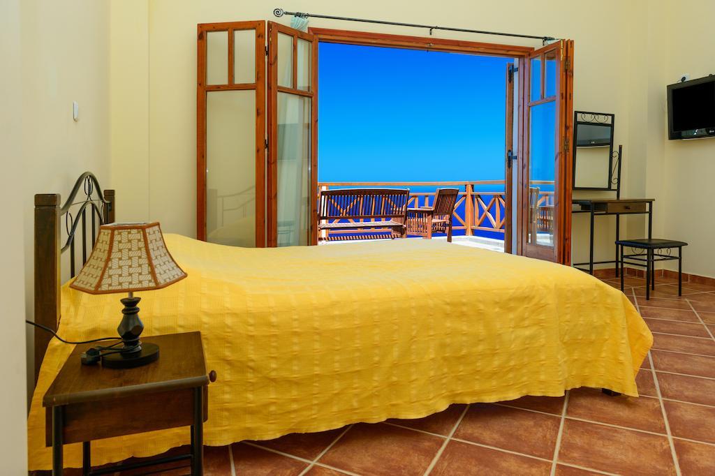Irida Villa Armenistis  Room photo